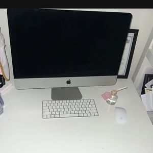 Like new hardly used 2017 IMAC